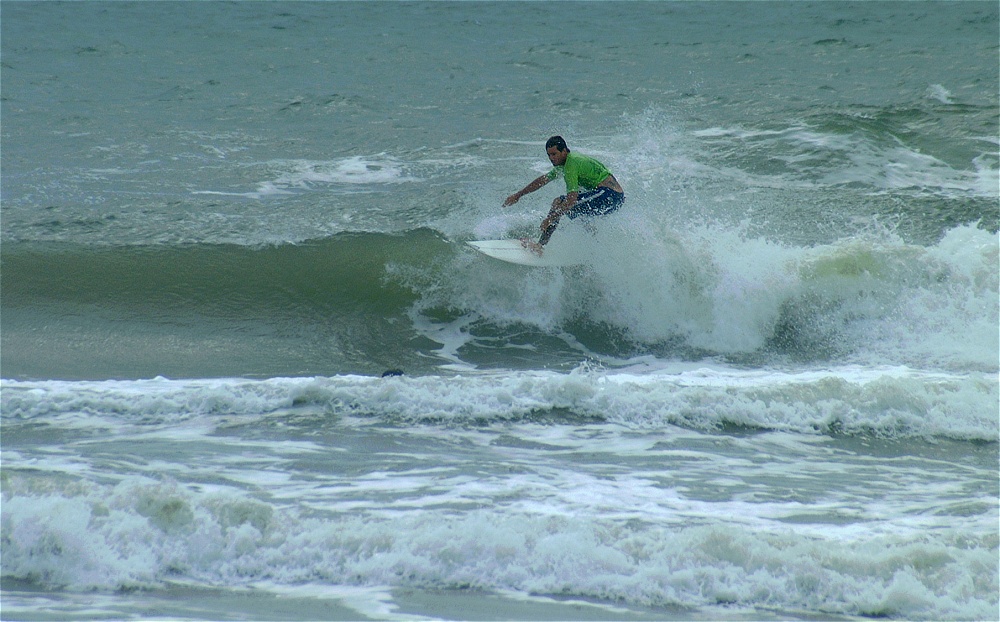 (12) Dscf3915 (bushfish - morning surf 2).jpg   (1000x622)   253 Kb                                    Click to display next picture